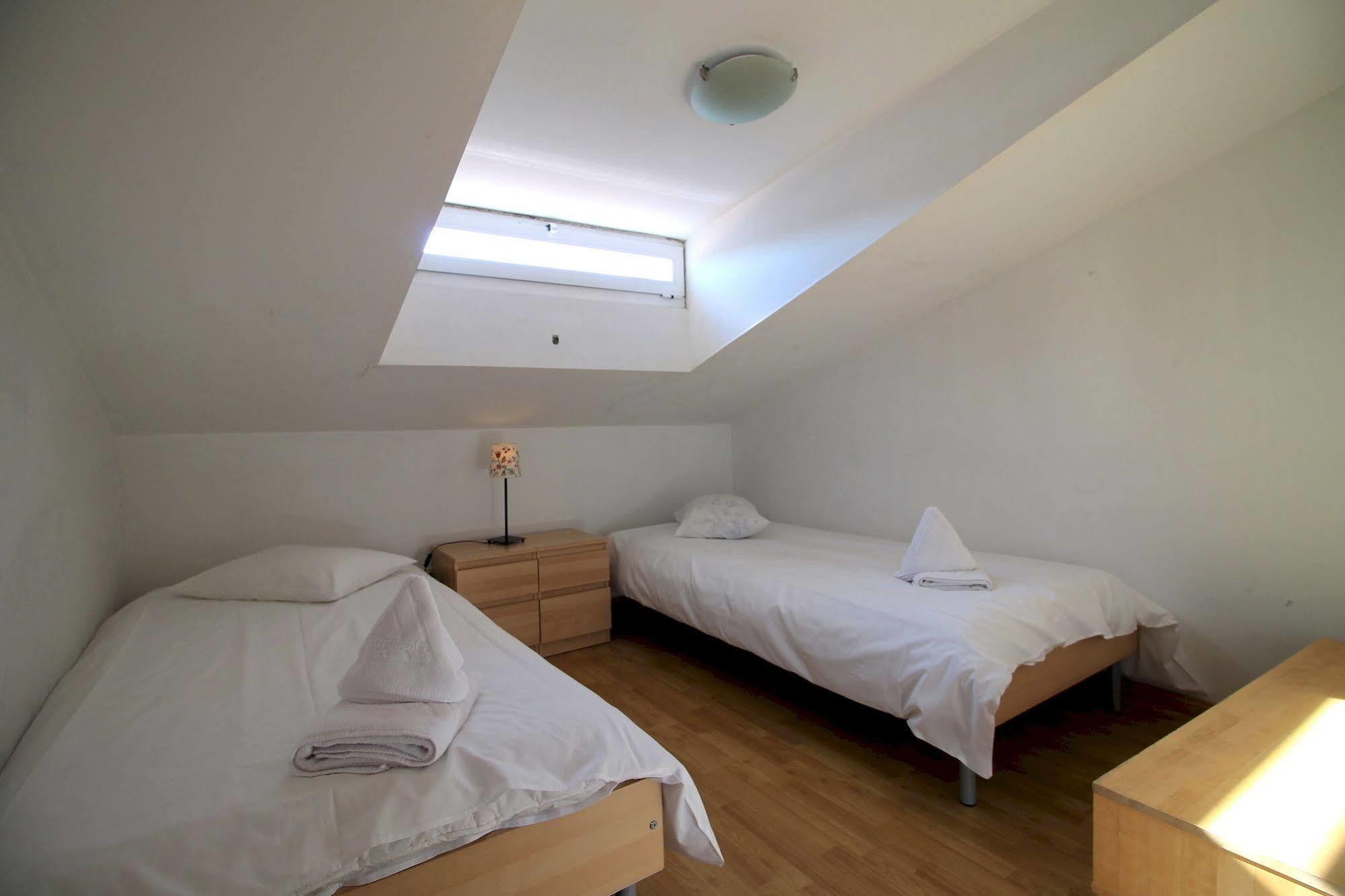 Prado Apartments Madryt Zewnętrze zdjęcie